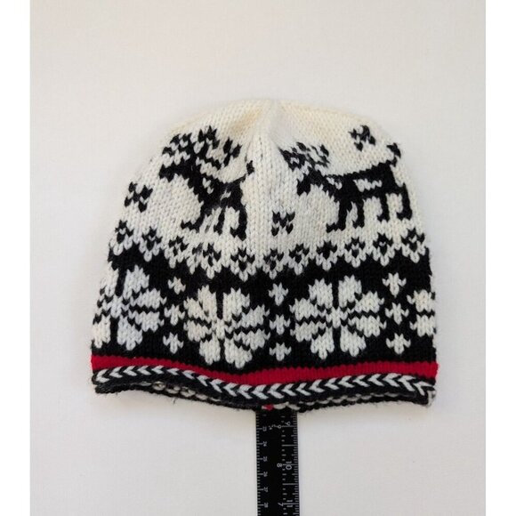 Hand Knit Beanie Fair Isle Nordic Style 4 Point Black And White Hat S/M - Picture 7 of 8